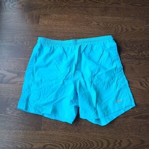 Weekender Men's Blue Swim Shorts net lined sz.XL.   (A)